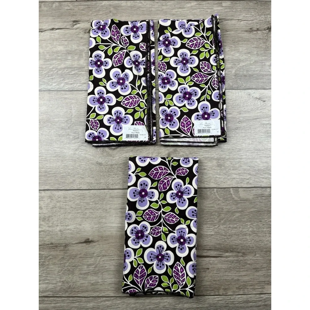 NEW Vera Bradley Set of 3 Cloth Napkins Plum Petals Floral